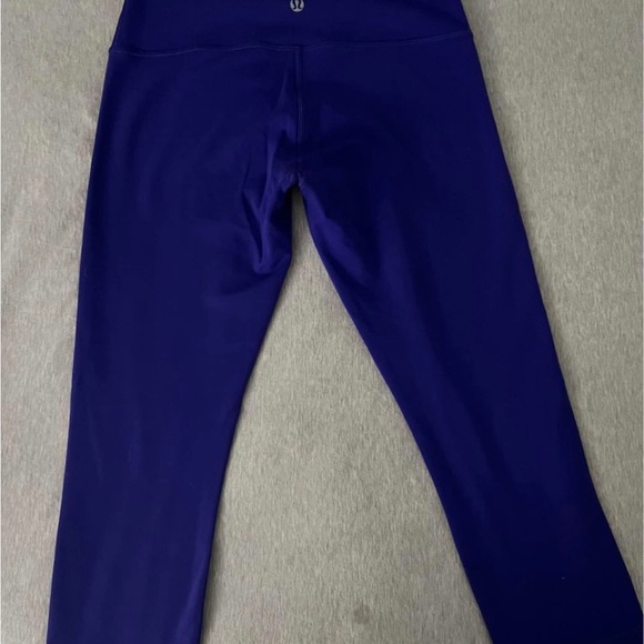 Lululemon bundle size 6 - Picture 3 of 4